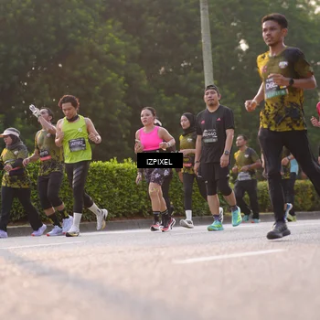 Runner Photo 6494944