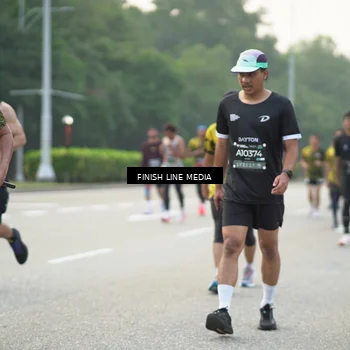 Runner Photo 6494945