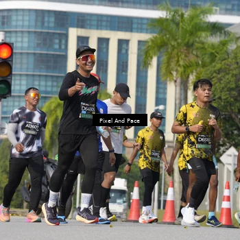 Runner Photo 6494969