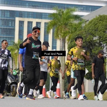 Runner Photo 6494970