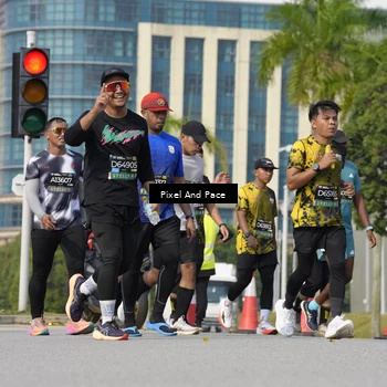Runner Photo 6494973