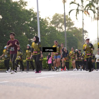 Runner Photo 6494985
