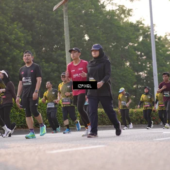 Runner Photo 6494993