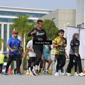 Runner Photo 6495006