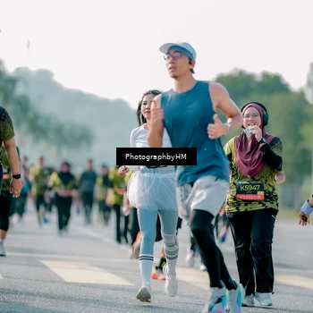 Runner Photo 6495026