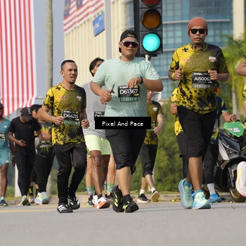 Runner Photo 6495045