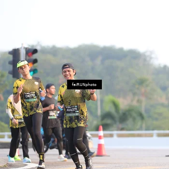 Runner Photo 6495050