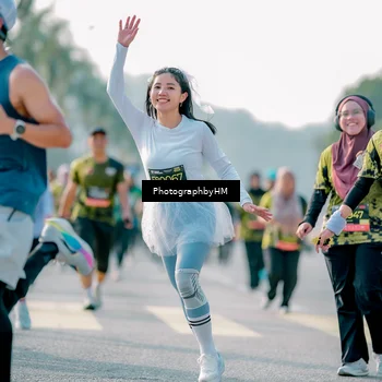 Runner Photo 6495084