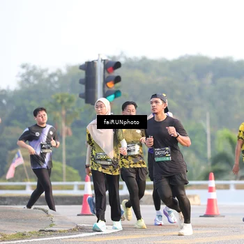 Runner Photo 6495097