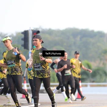 Runner Photo 6495112