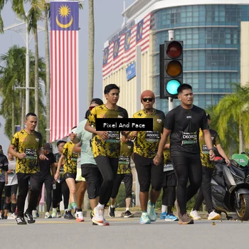 Runner Photo 6495115