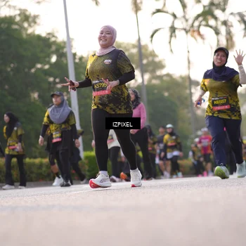 Runner Photo 6495125