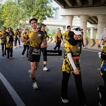 Runner Photo 6495140