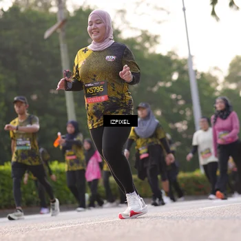 Runner Photo 6495153