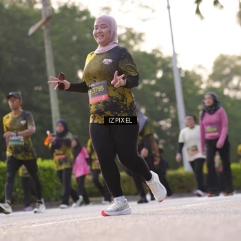 Runner Photo 6495177