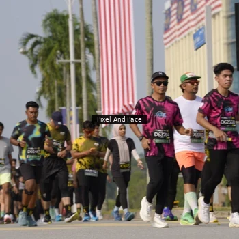 Runner Photo 6495202