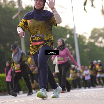 Runner Photo 6495204
