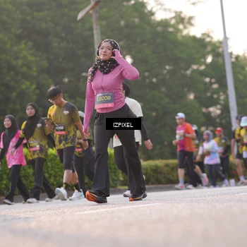 Runner Photo 6495247