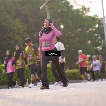 Runner Photo 6495248
