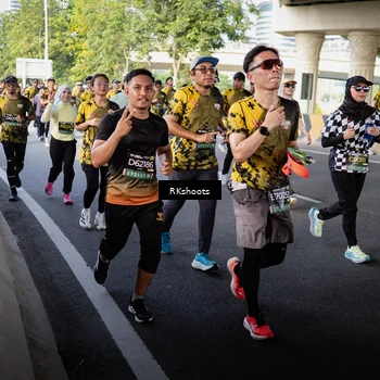 Runner Photo 6495275
