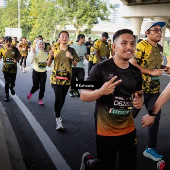 Runner Photo 6495305