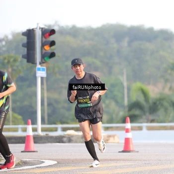Runner Photo 6495316