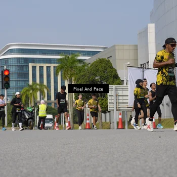 Runner Photo 6495355