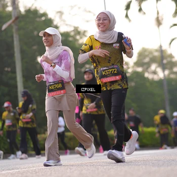Runner Photo 6495364