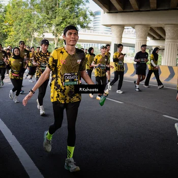 Runner Photo 6495371