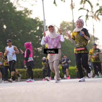 Runner Photo 6495377