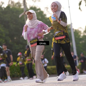 Runner Photo 6495388