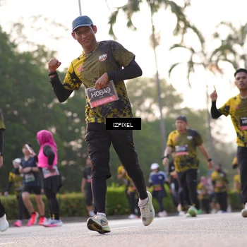 Runner Photo 6495420