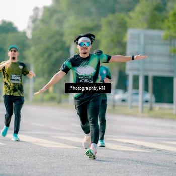 Runner Photo 6495427