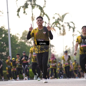 Runner Photo 6495447