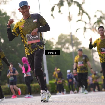 Runner Photo 6495451