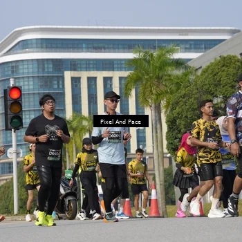 Runner Photo 6495458