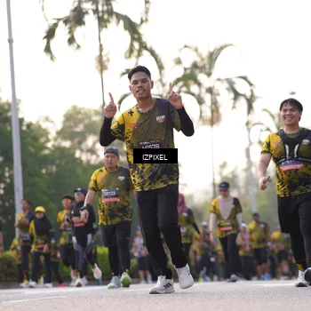 Runner Photo 6495464