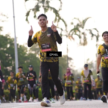 Runner Photo 6495471