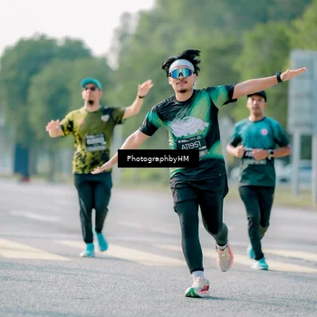 Runner Photo 6495472