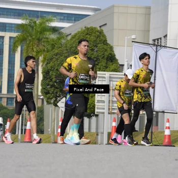 Runner Photo 6495491