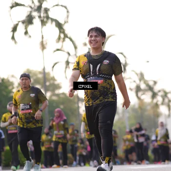 Runner Photo 6495496