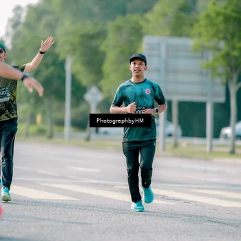 Runner Photo 6495501