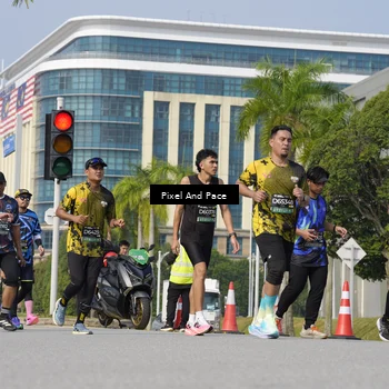 Runner Photo 6495504