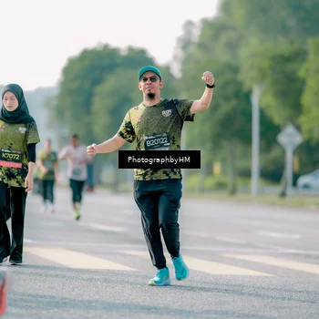 Runner Photo 6495514