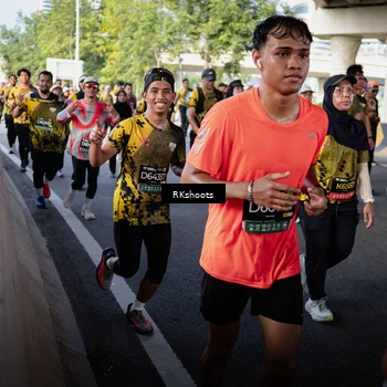 Runner Photo 6495574