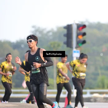 Runner Photo 6495575
