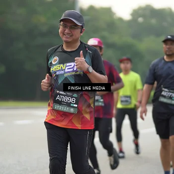 Runner Photo 6495645