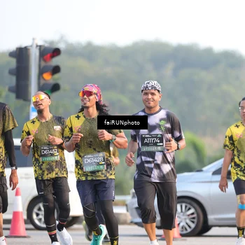 Runner Photo 6495665