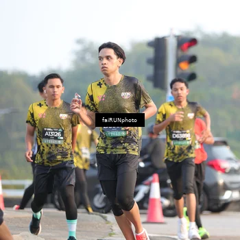 Runner Photo 6495668