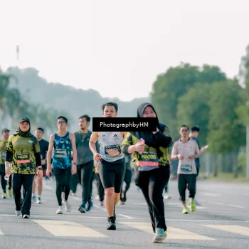 Runner Photo 6495671